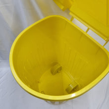 Cargar imagen en el visor de la galería, Bote 120 L con ruedas -  Europlast
