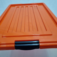 Cargar imagen en el visor de la galería, Caja Mónaco chica con ruedas - Europlast
