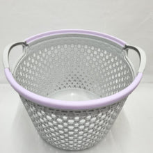Cargar imagen en el visor de la galería, Cesta rattan mediana - Rinoplast
